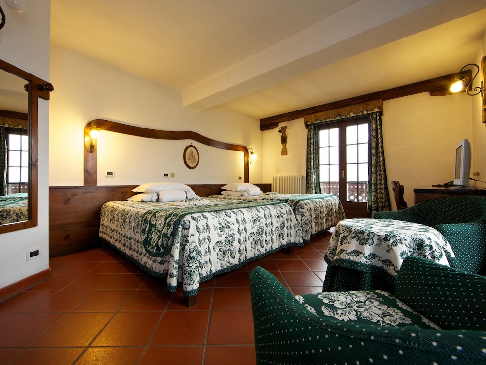Hotel Milleluci 9/24