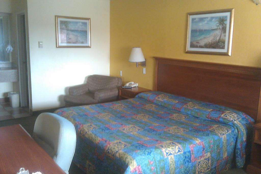 Travelodge by Wyndham Chicago - South Holland 4/4