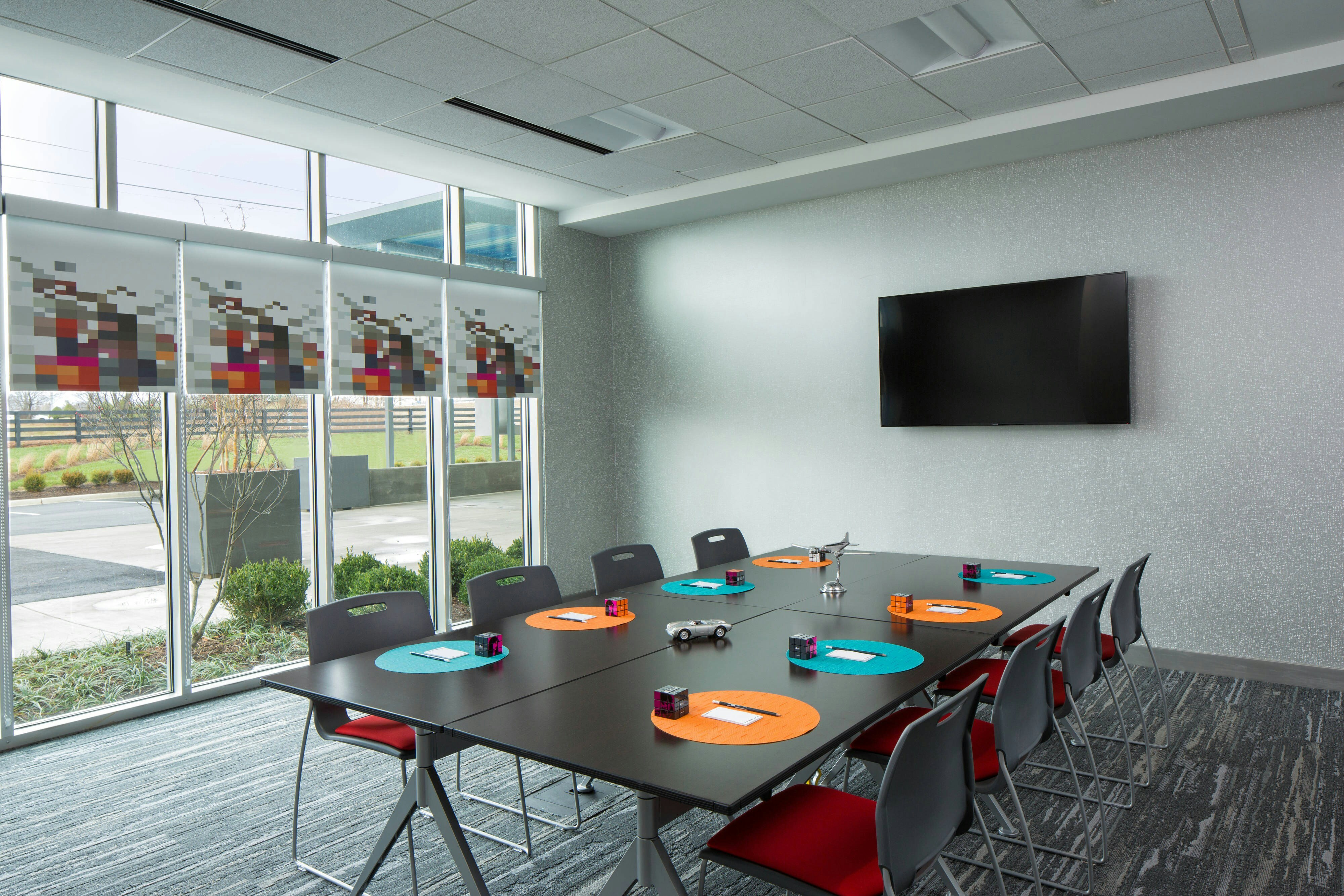 ALOFT LOUISVILLE EAST 25/33