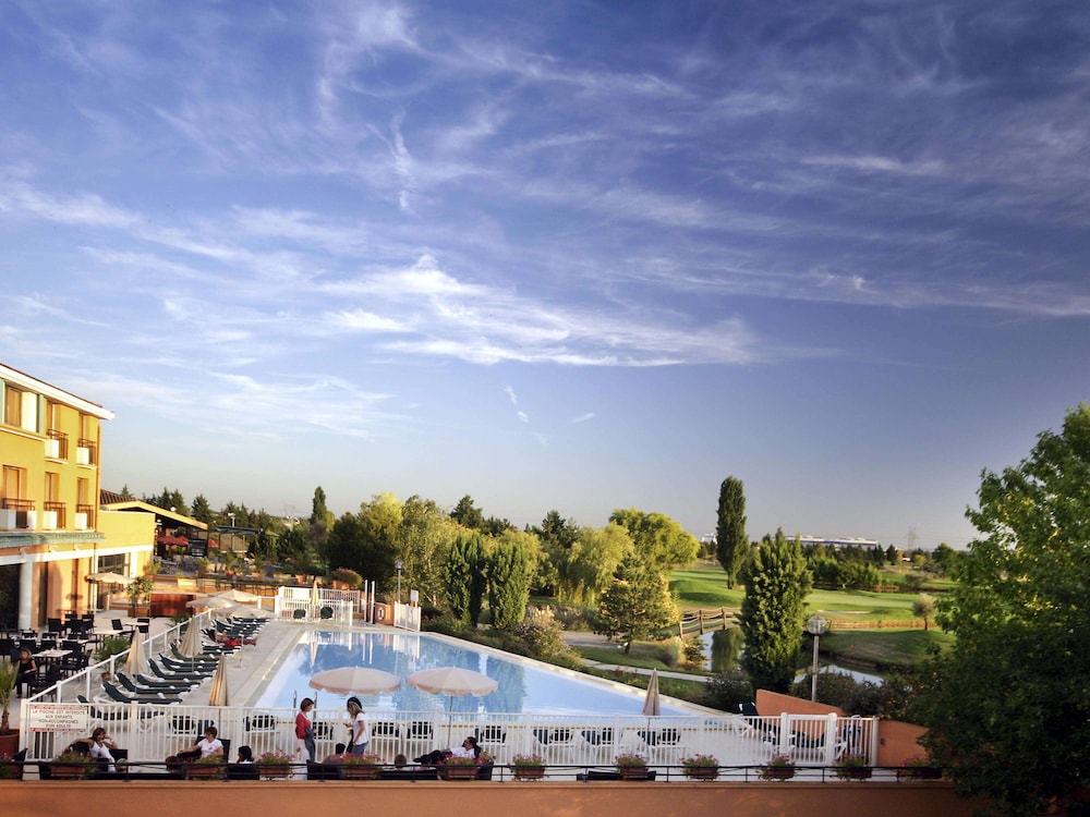 Mercure Toulouse Aeroport Golf De Seilh 4/72