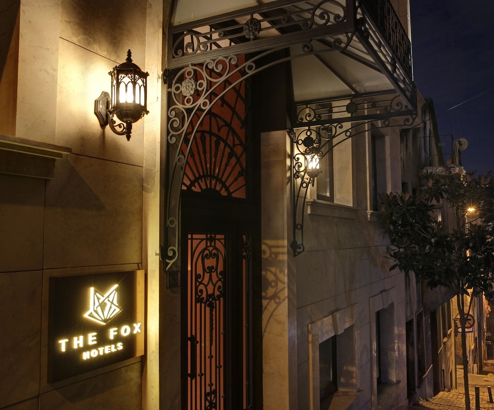 The Fox Hotel Taksim 6/69