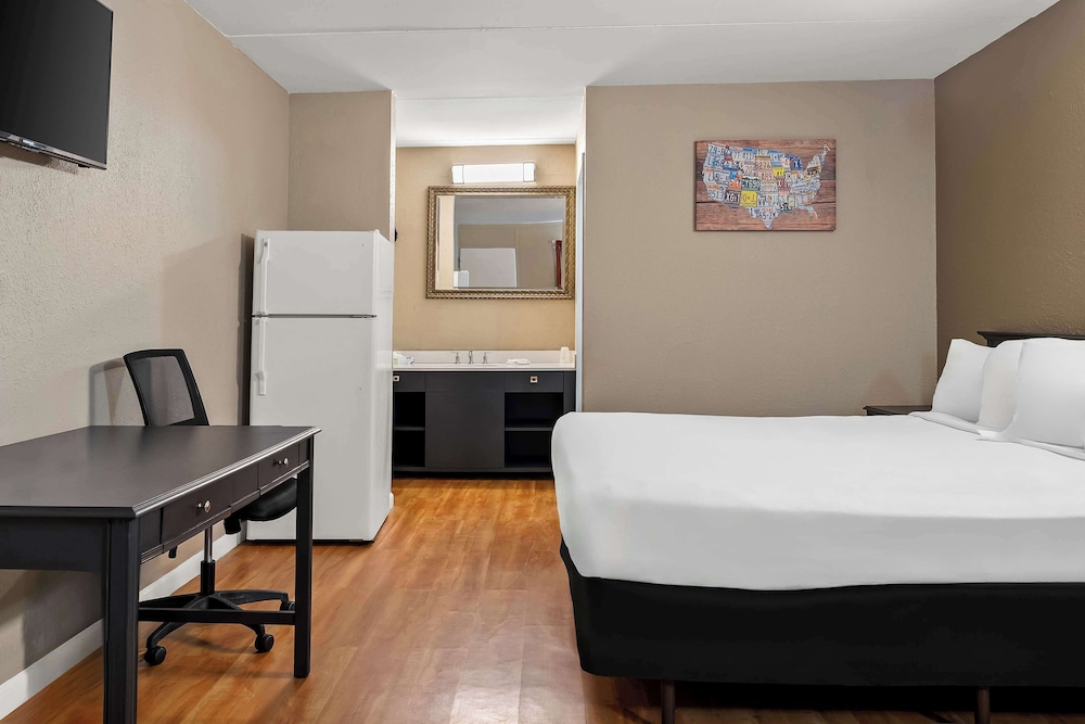 Americas Best Value Inn Danville, IL 16/50