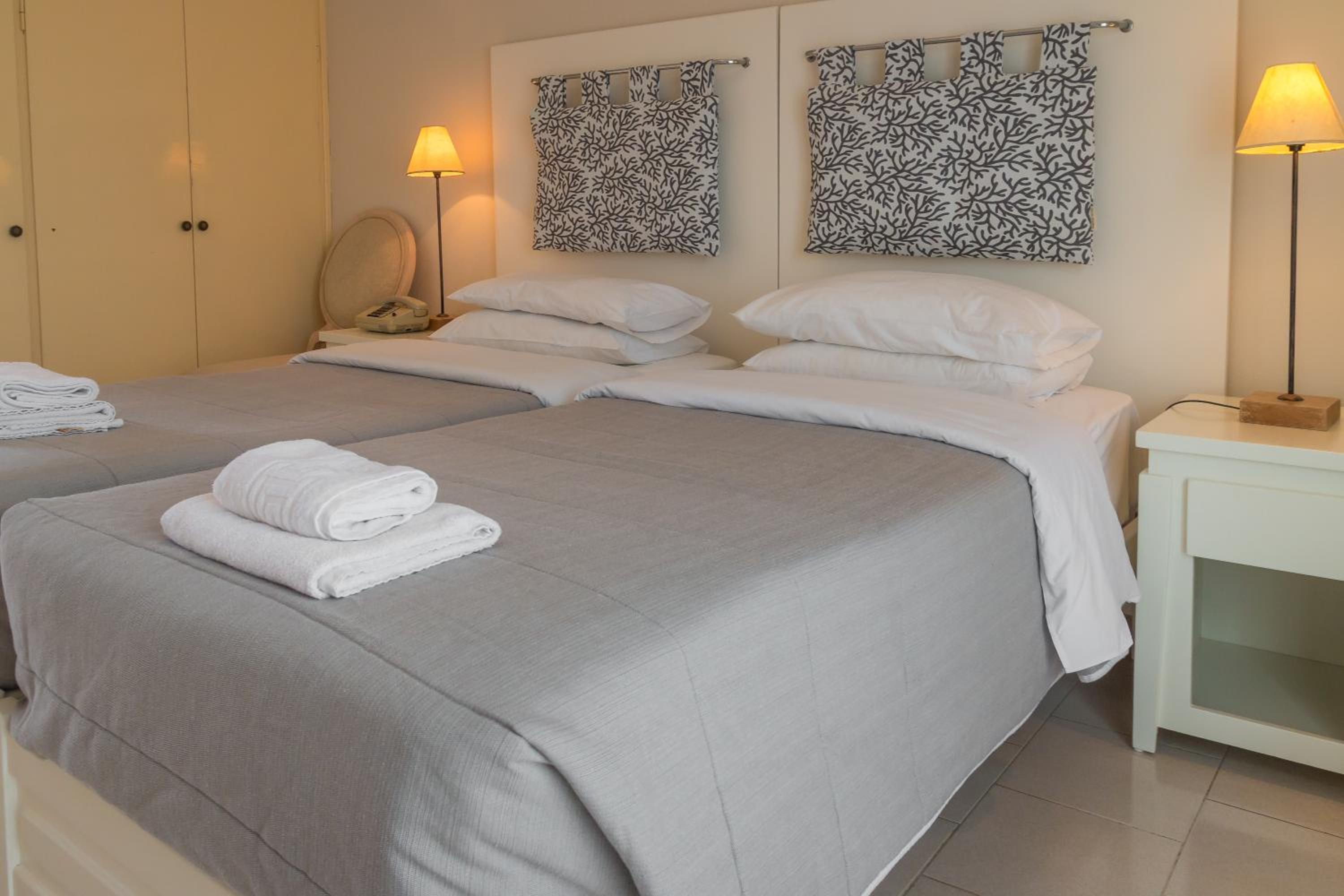 Room, Double Bed