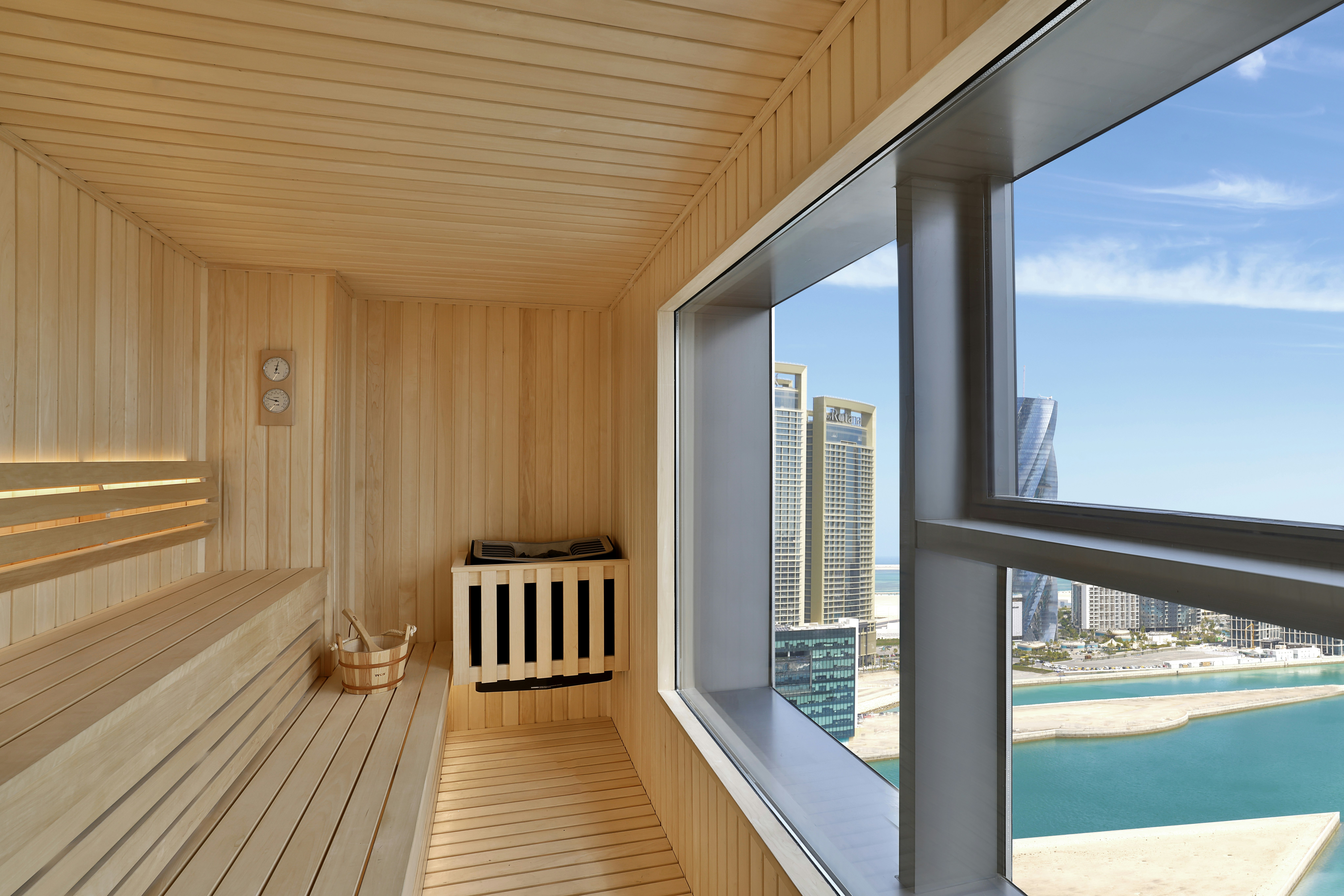 Conrad Bahrain Financial Harbour 25/60