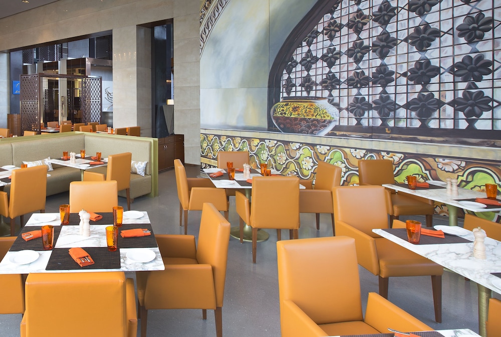 Sheraton Hyderabad Hotel 52/71
