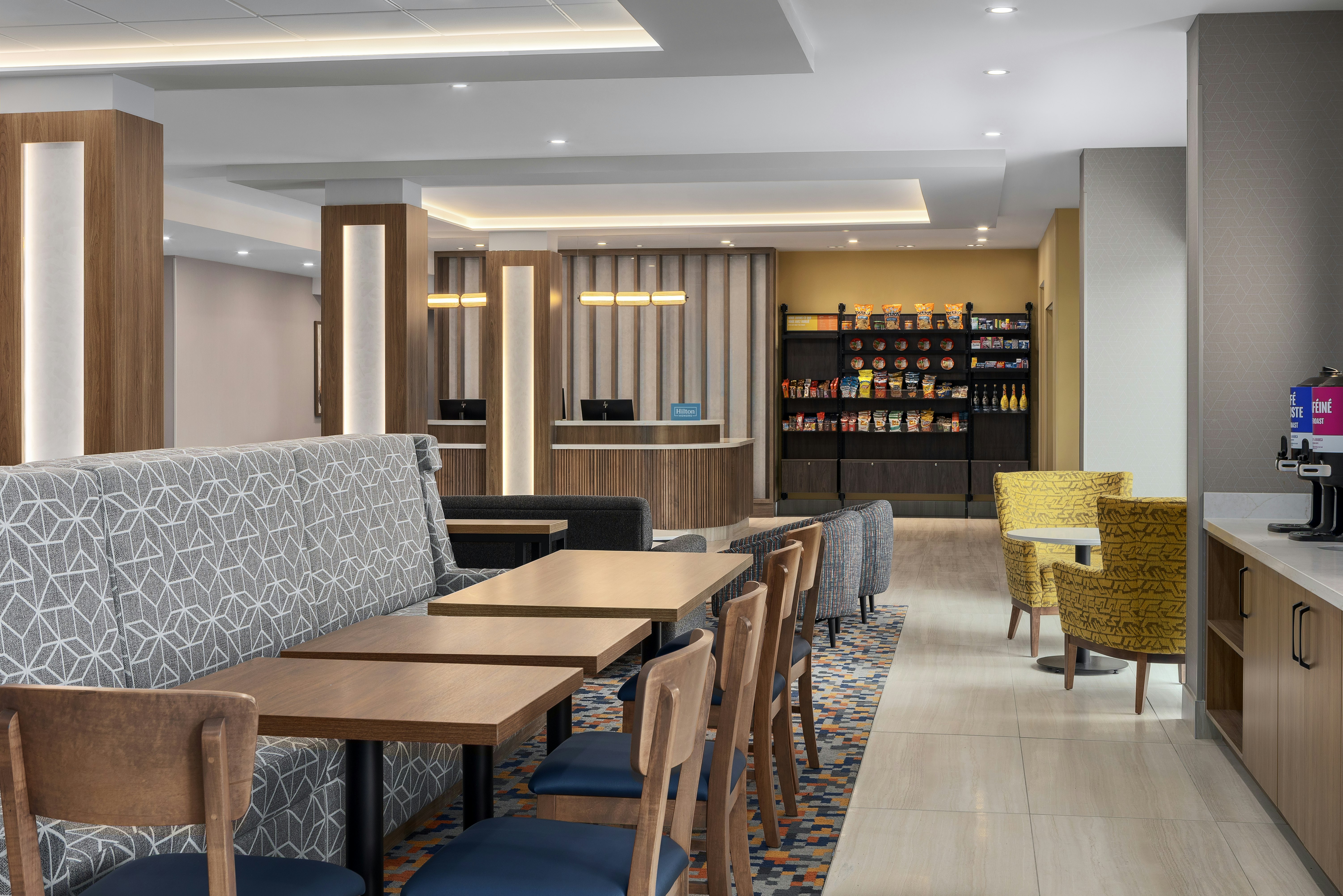 Hampton Inn by Hilton Montreal East Anjou 20/24