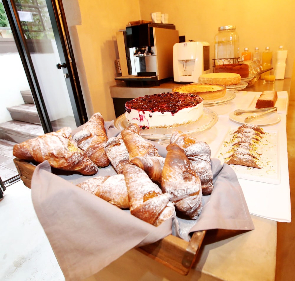 Casa Nostra Boutique Hotel 31/50