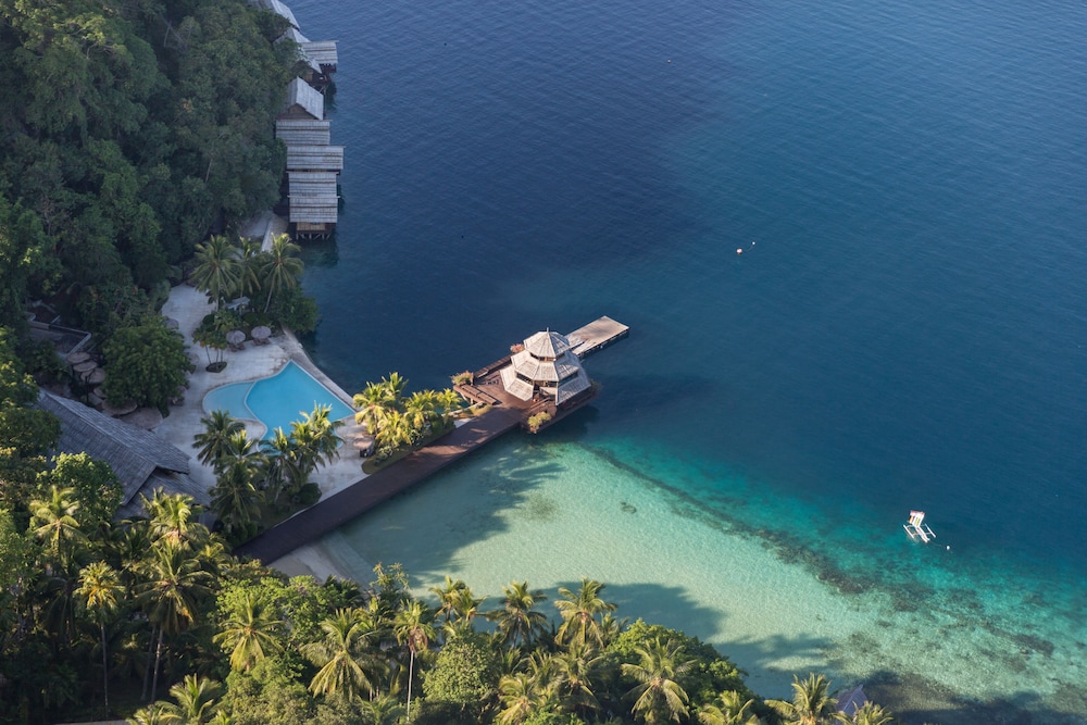 Pearl Farm Beach Resort 67/75