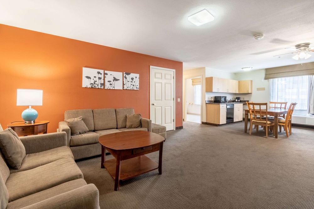 Sleep Inn & Suites Ronks - Lancaster Area 20/36
