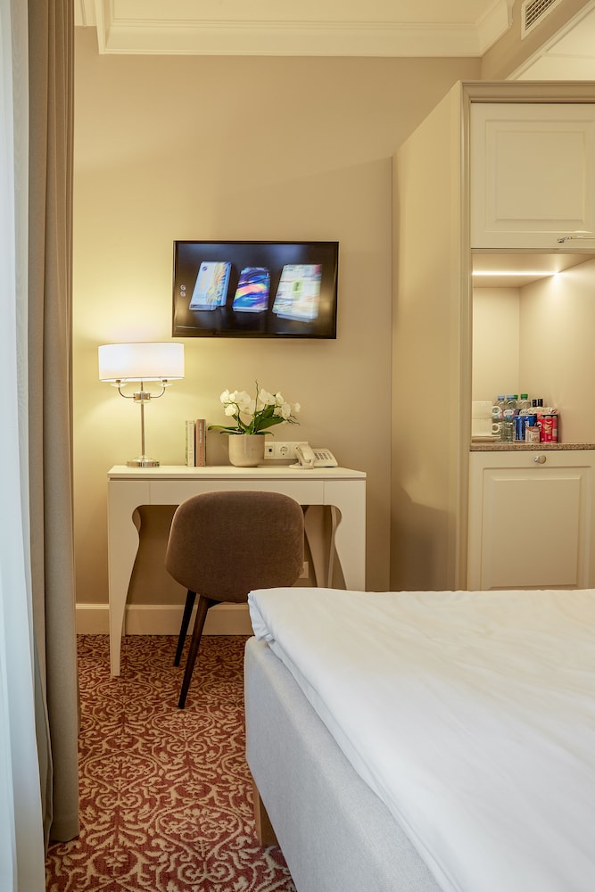 Ratonda Centrum Hotel 23/65