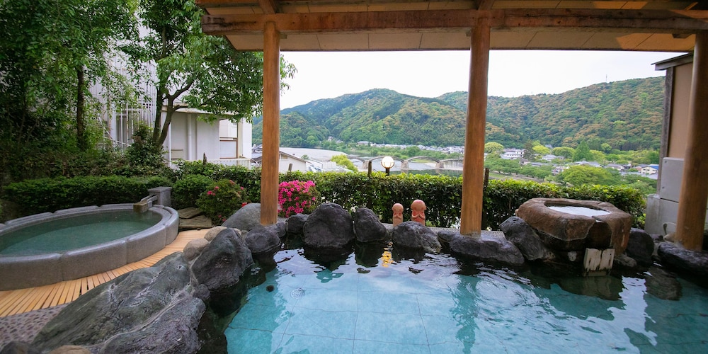 Iwakuni Kokusai Kanko Hotel 5/73