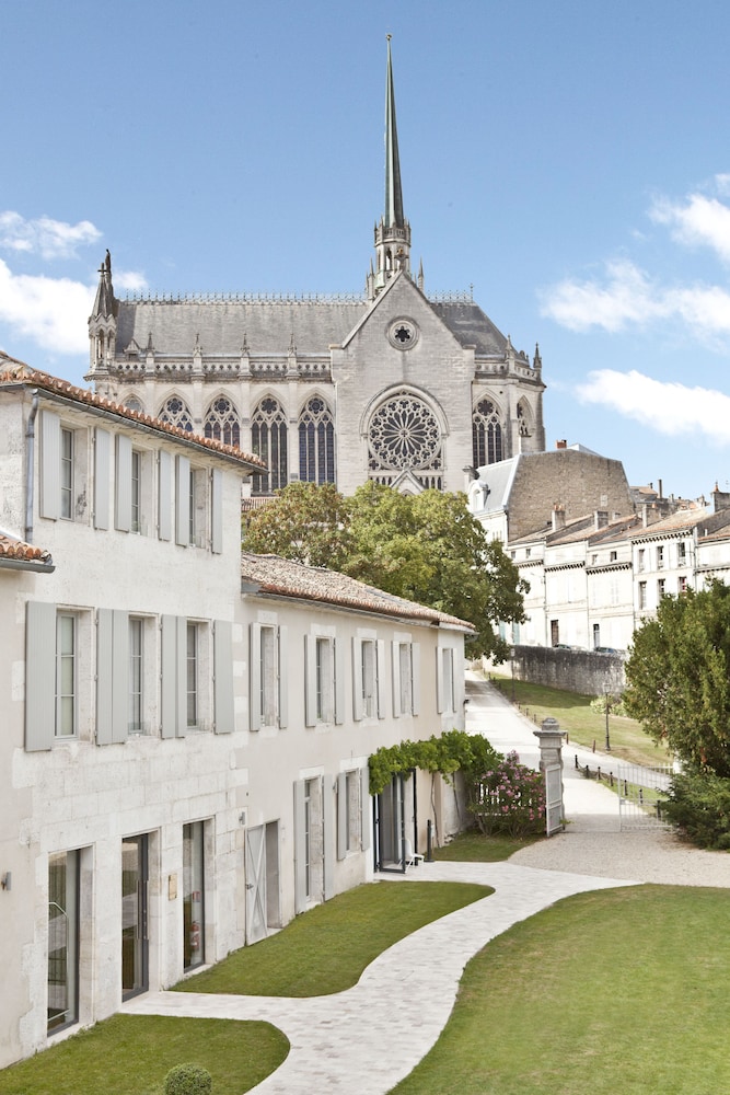 Relais Du Silence Le Saint Gelais 44/50