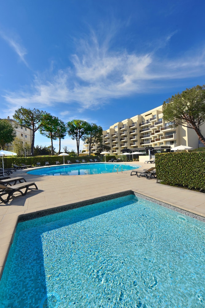 RESIDEAL ANTIBES 24/58