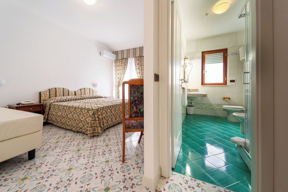 Club Residence la Castellana 28/50