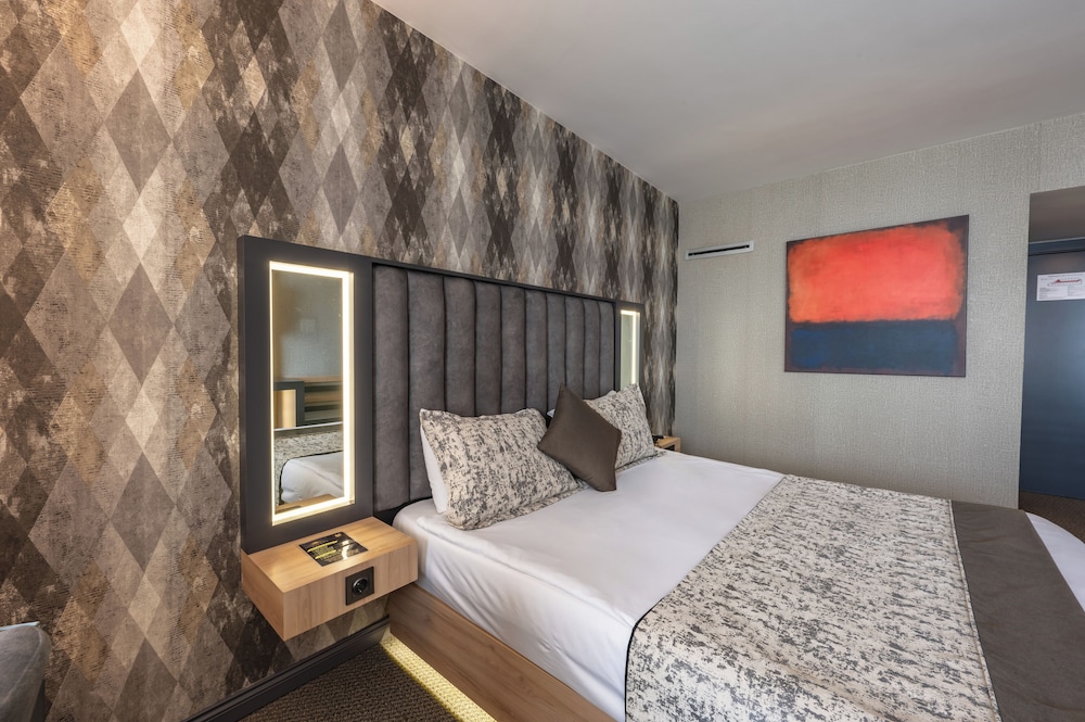 Hotel Anatolia 31/57