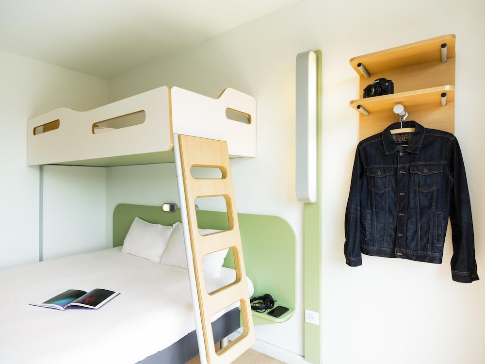 Ibis Budget Pau Lescar 49/68