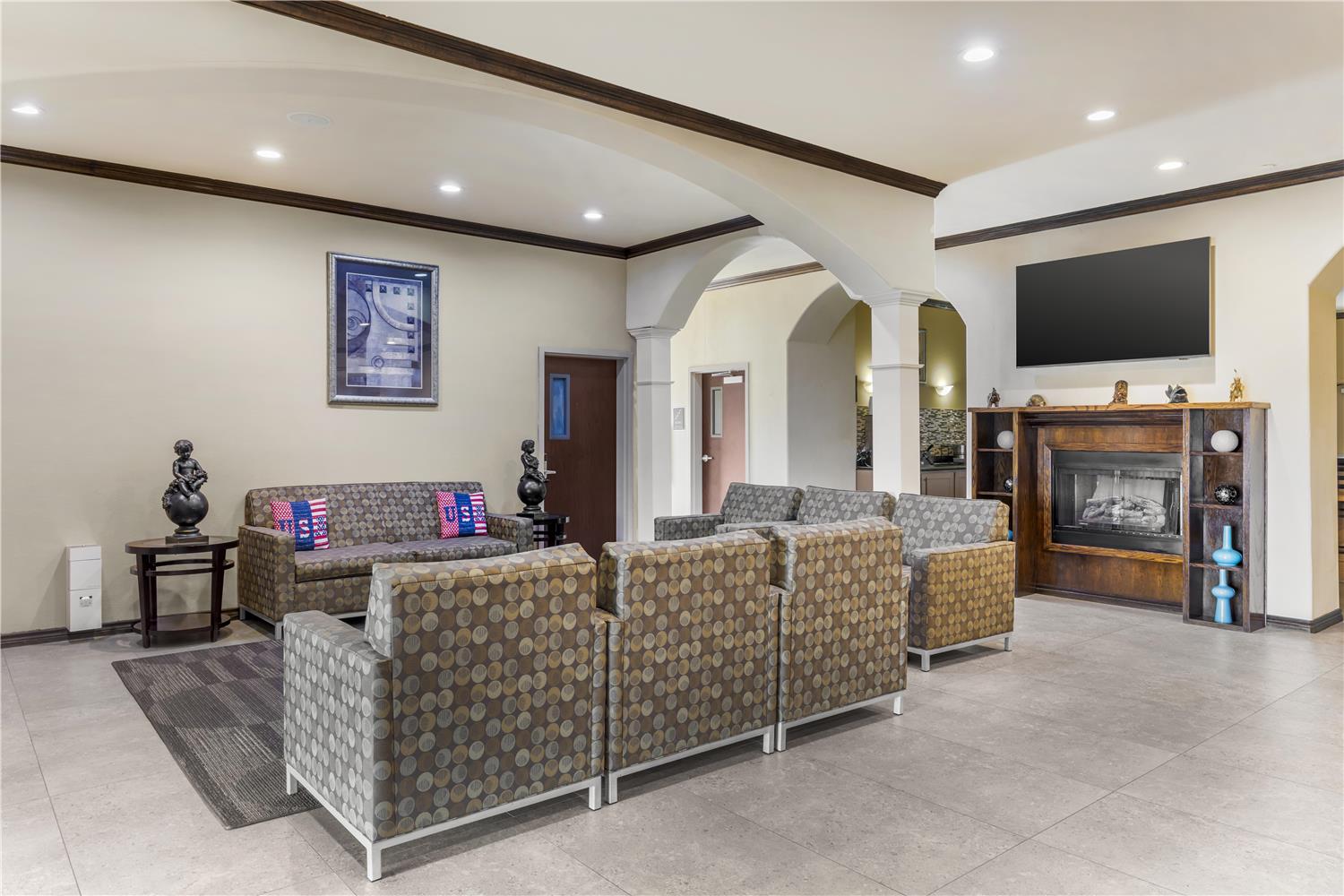 Best Western Red River Inn & Suites 20/35