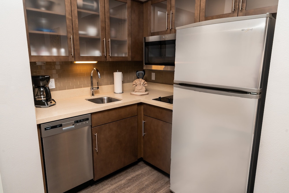 Staybridge Suites Coeur D Alene 6/44