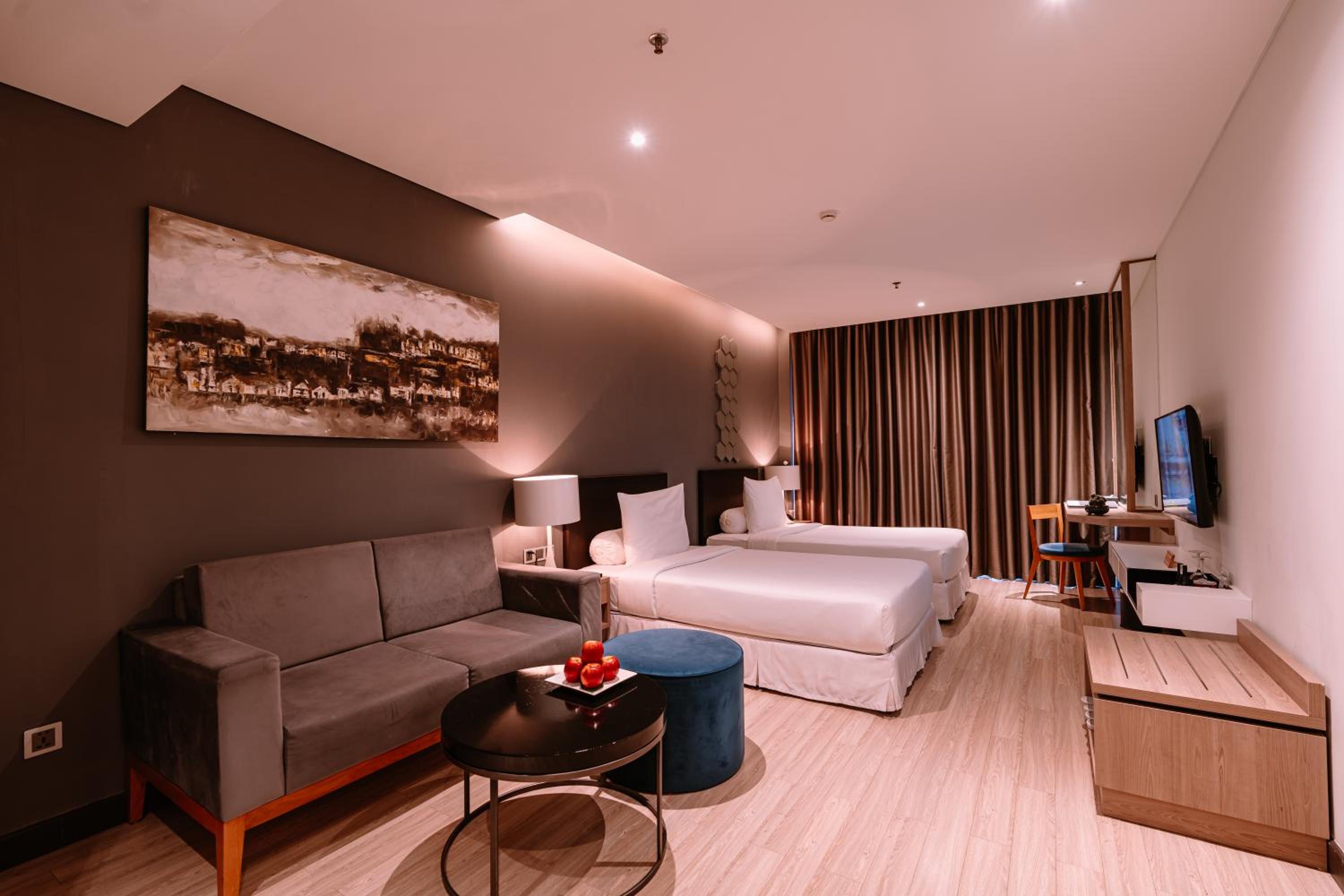 Deluxe, Twin Beds, Balcony