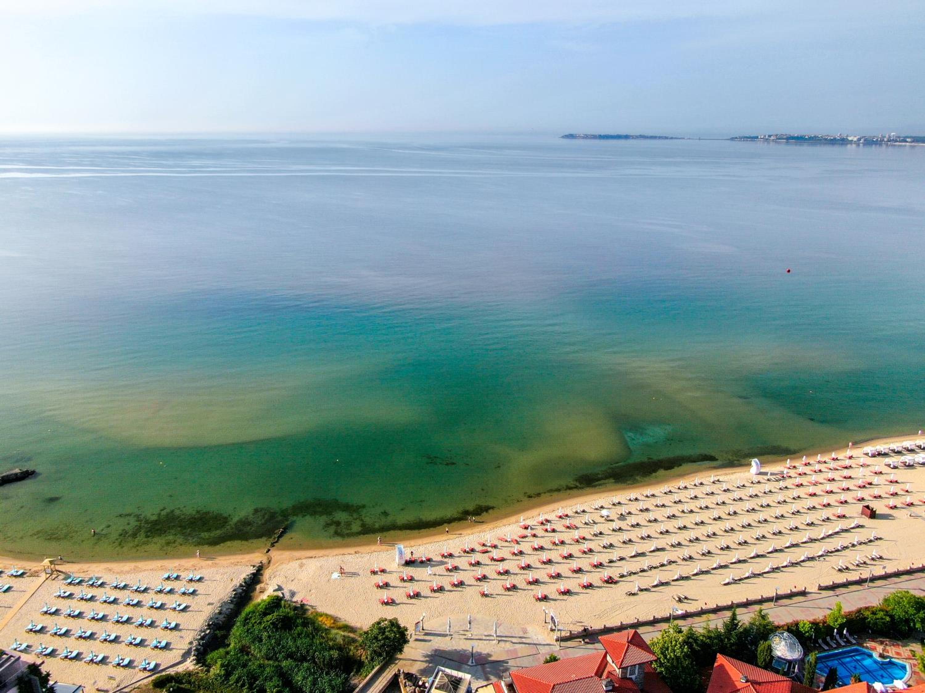 Blue Bay Hotel 47/50