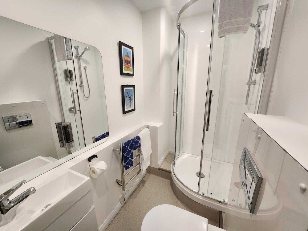 U Boutique Hotel Wellington, SureStay Collection by BW 63/68