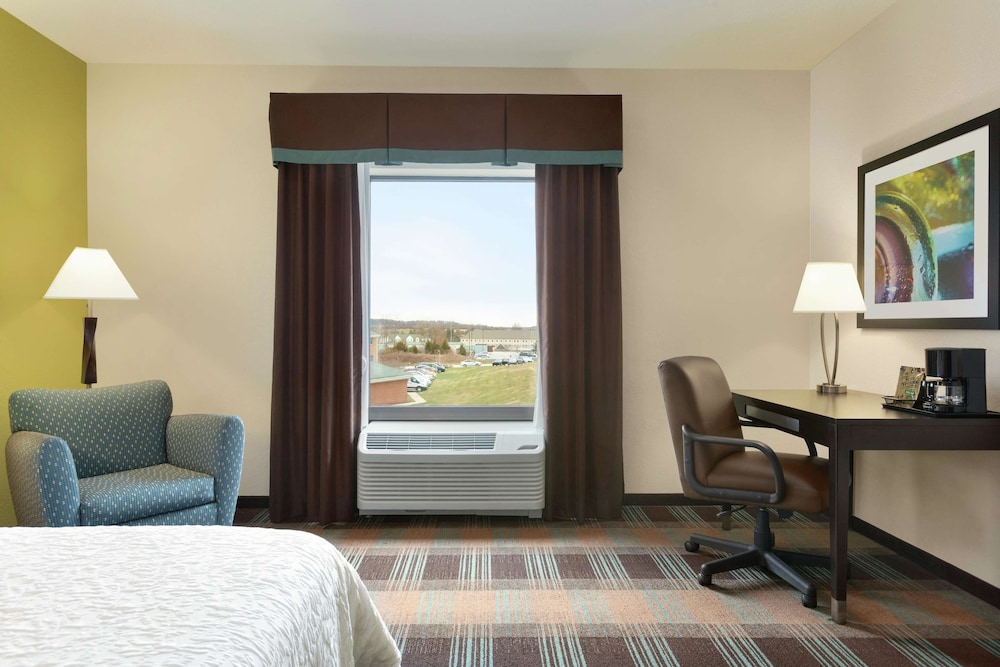 Hampton Inn And Suites York South 18/22