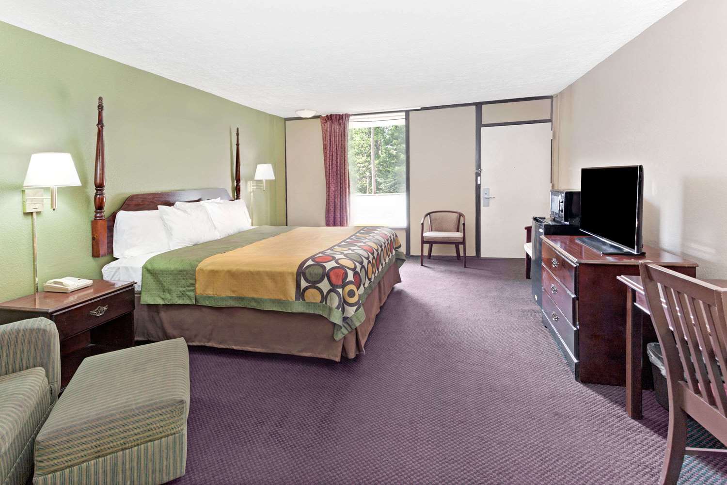Super 8 By Wyndham Carrollton Ga 6/15