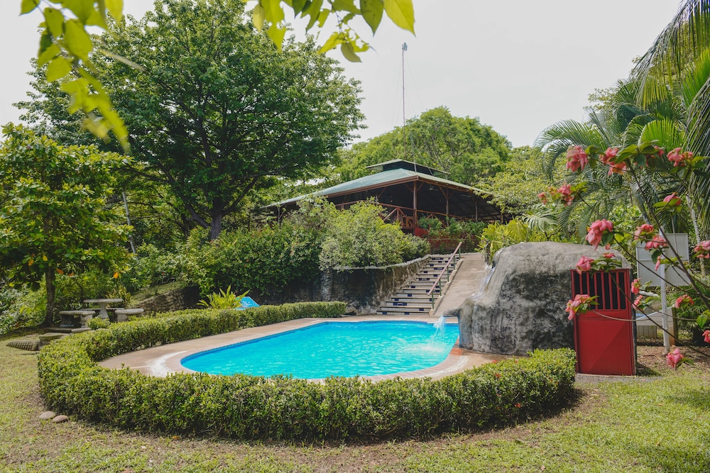 Hotel Cerro Lodge 32/50