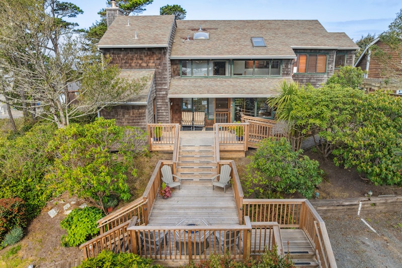 The Inn at Manzanita 2/20