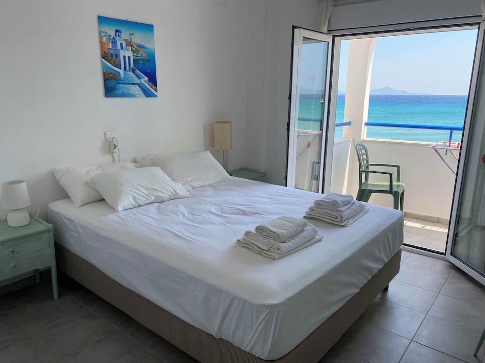 1 BEDROOM, APARTMENT
