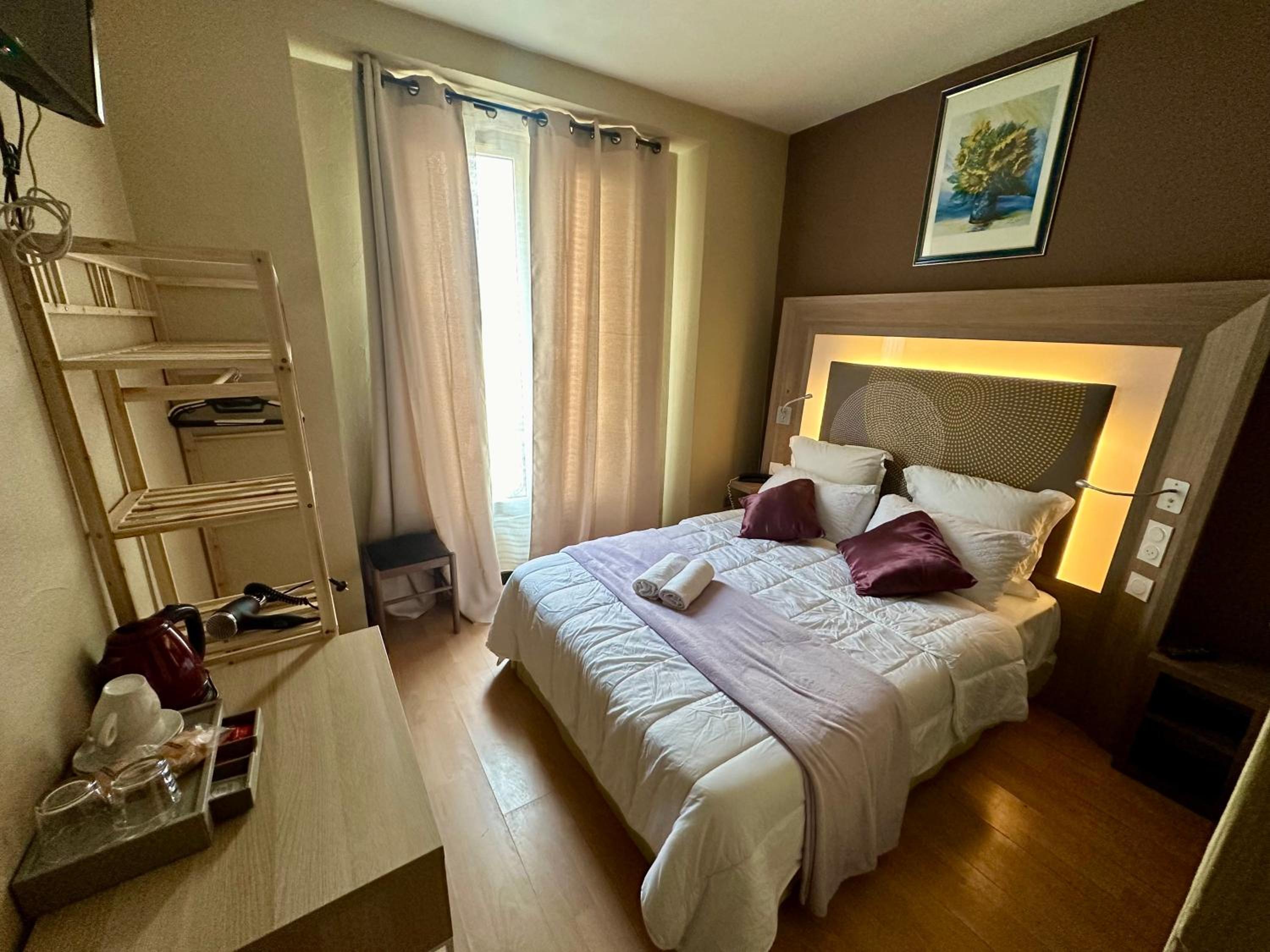 Hotel Victor Hugo 6/39