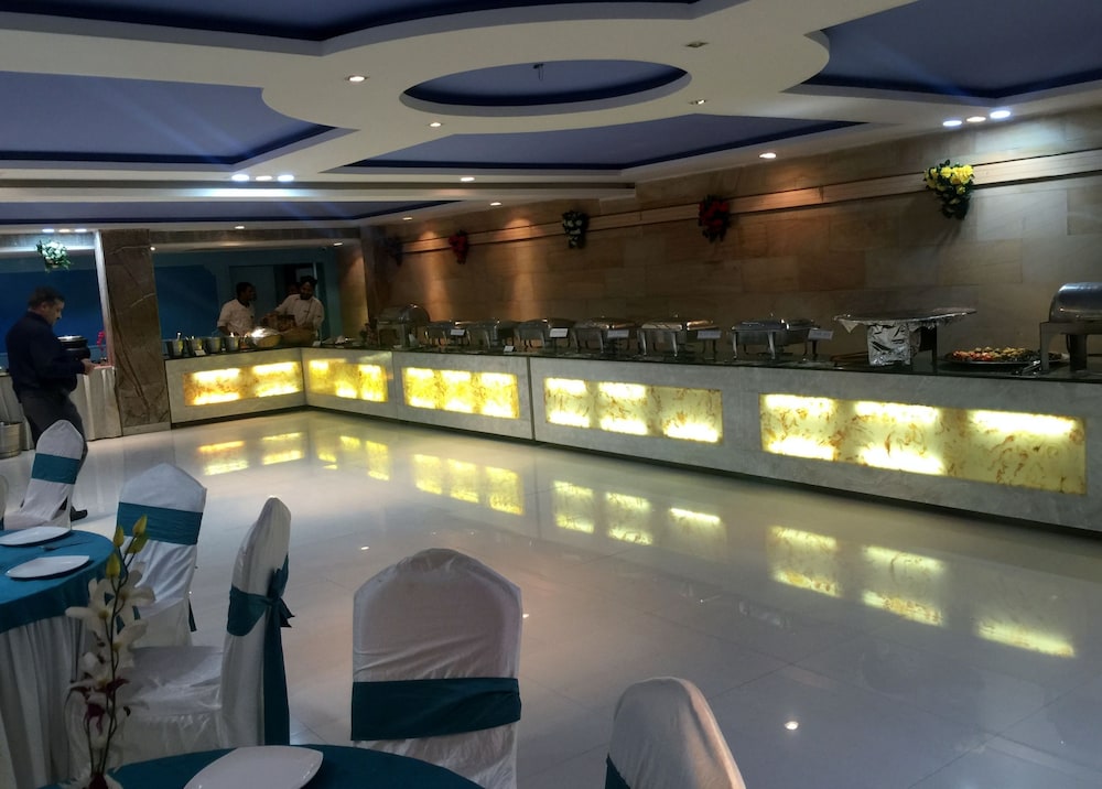 THE VINAYAK 5/54
