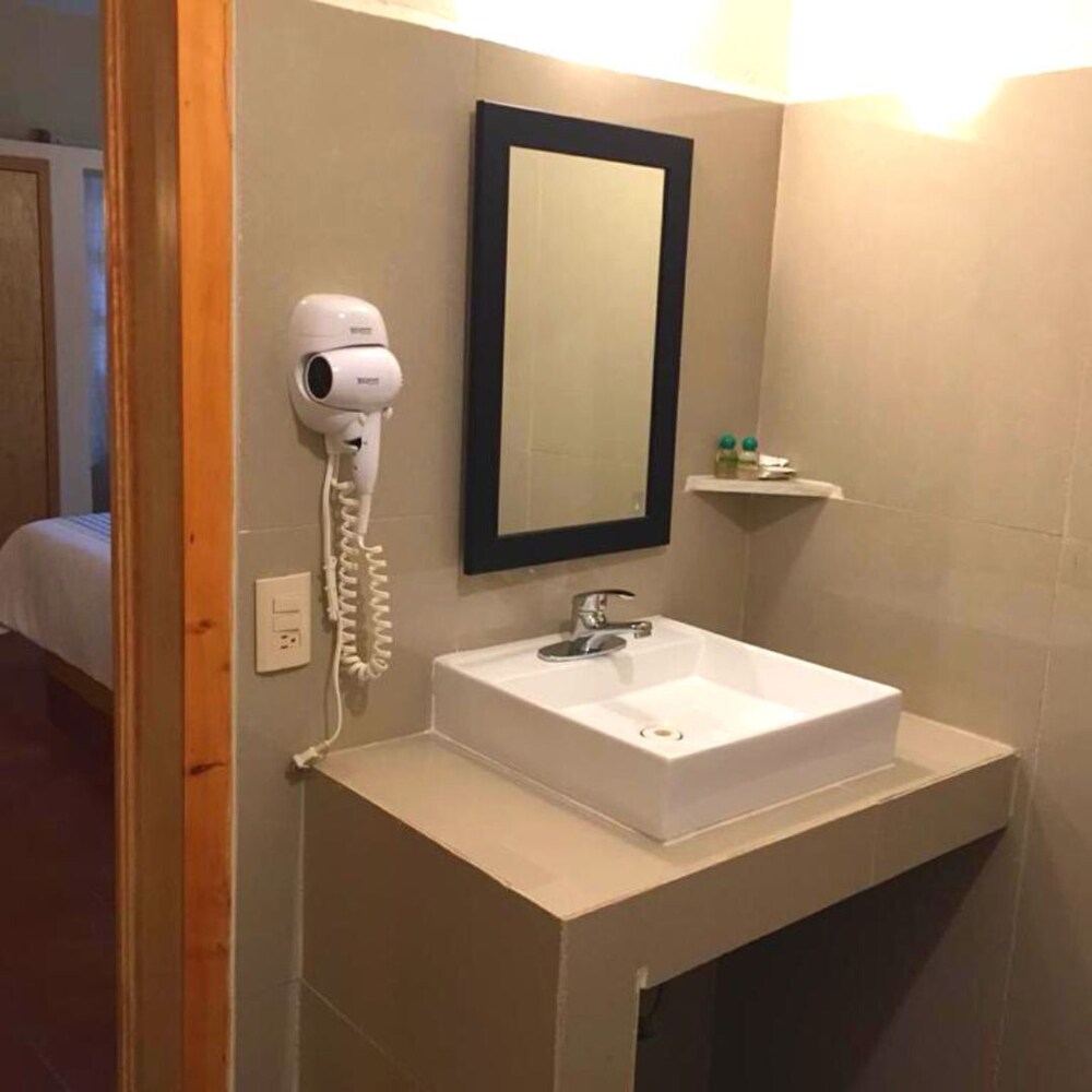 La Ceiba Hotel Spa And Restaurant 59/61