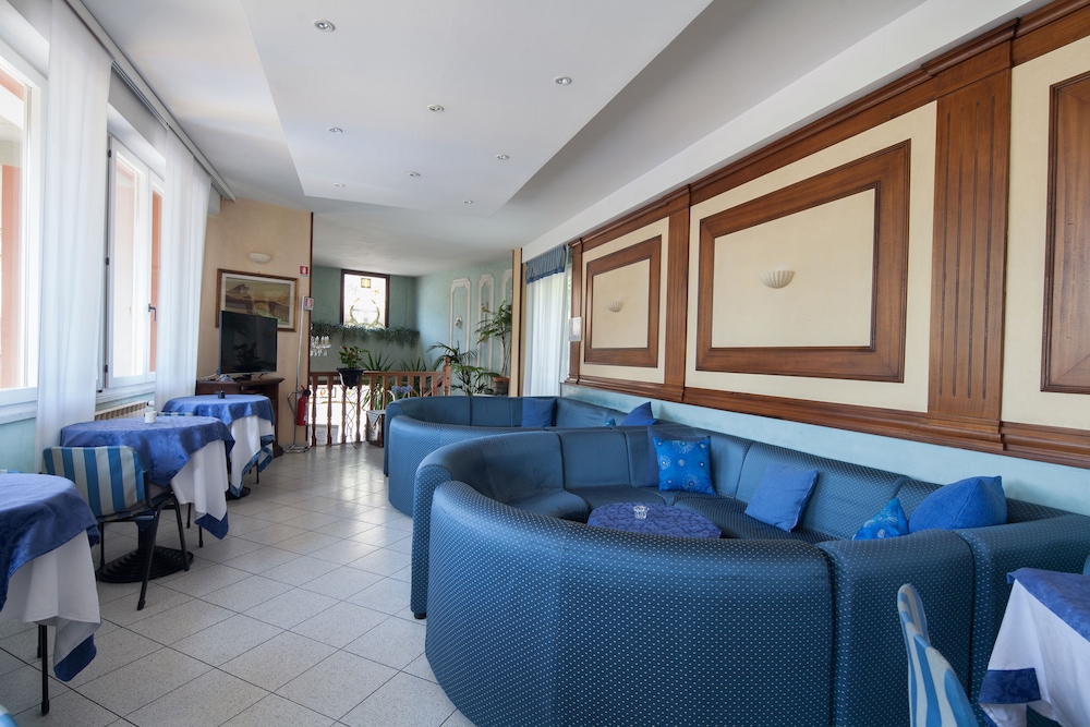 Hotel Nella 23/44