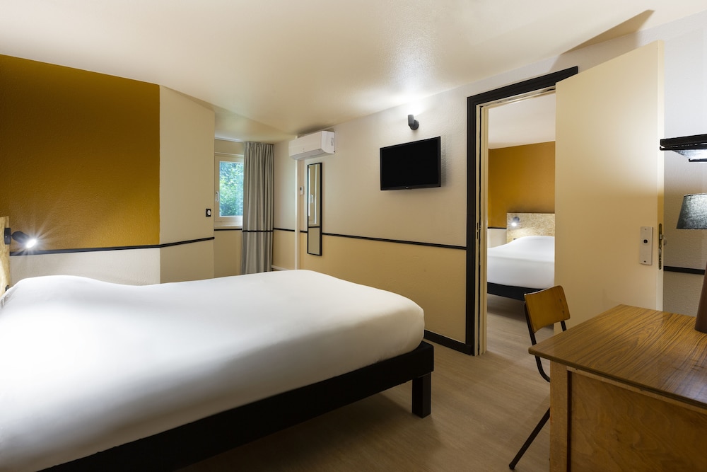 Greet Hotel Villeneuve La Garenne 11/50