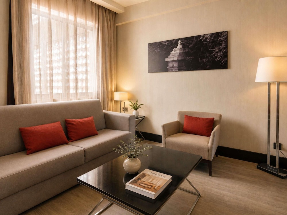 Novotel Madrid Center 57/77