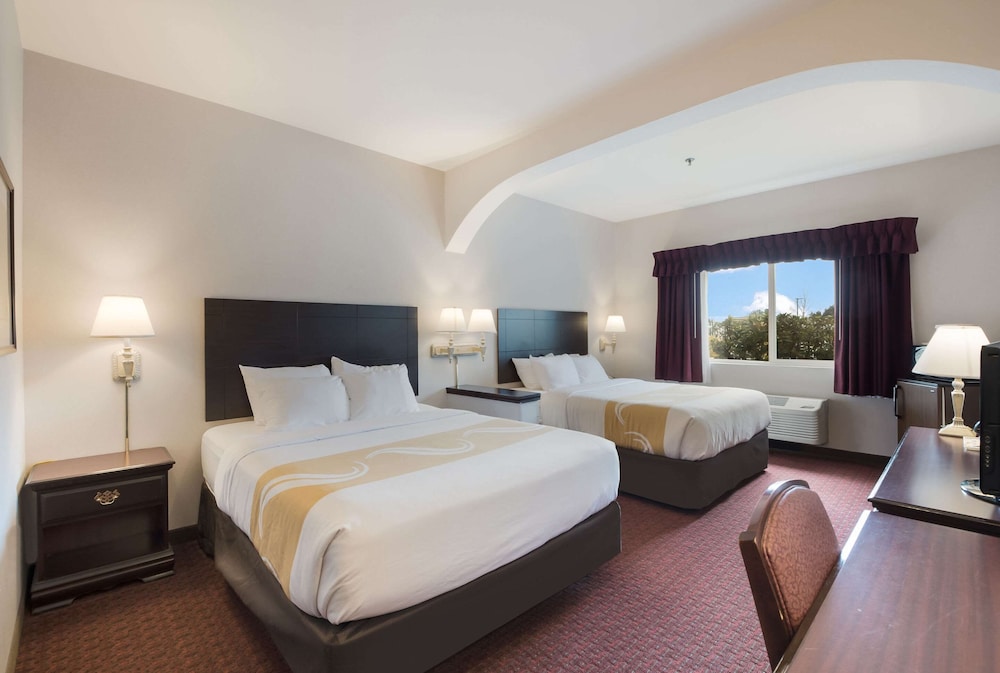 Quality Inn Grand Suites Bellingham 7/29