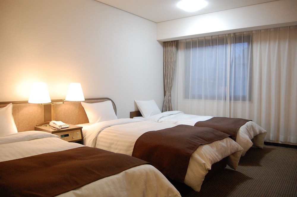 Hotel Sunroute Aomori 7/25