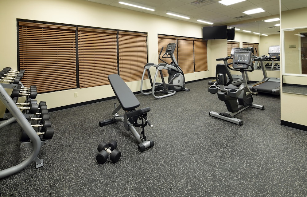 Hawthorn Suites By Wyndham Wheeling At the Highlands 14/45
