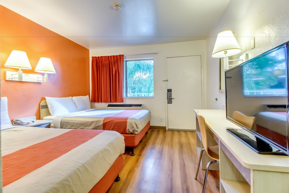 Motel6 Venice, FL 29/63
