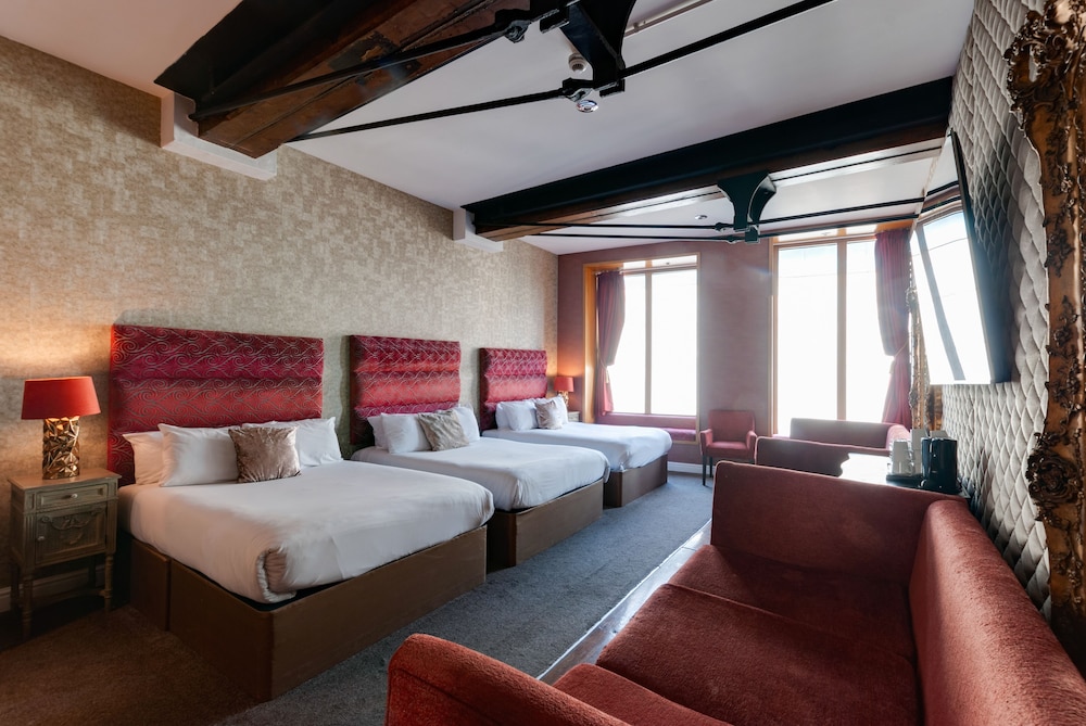 Signature Living Apart Hotel 18/57