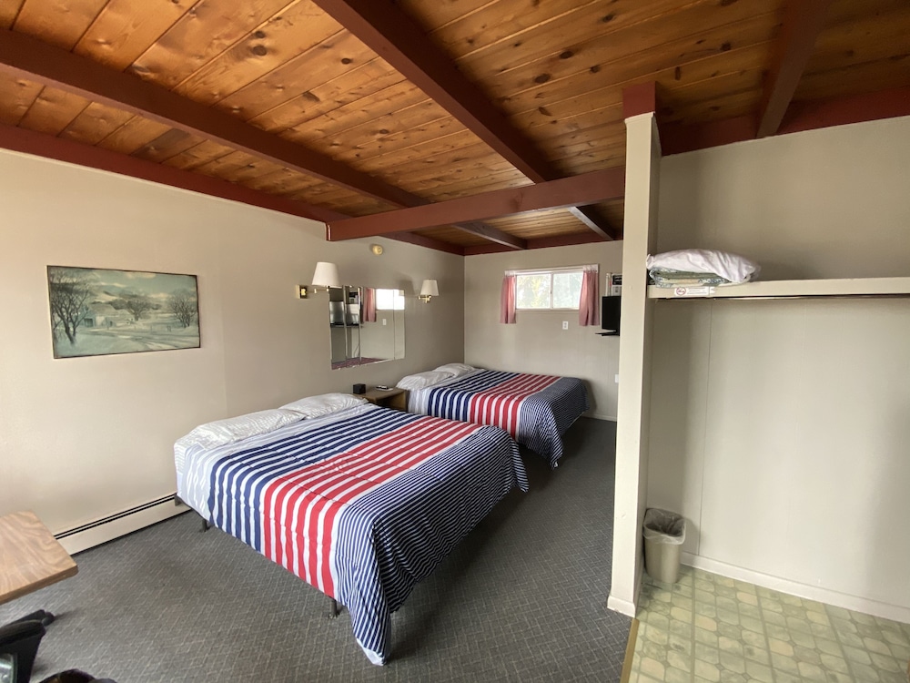 Villa Moderne Motel 25/48
