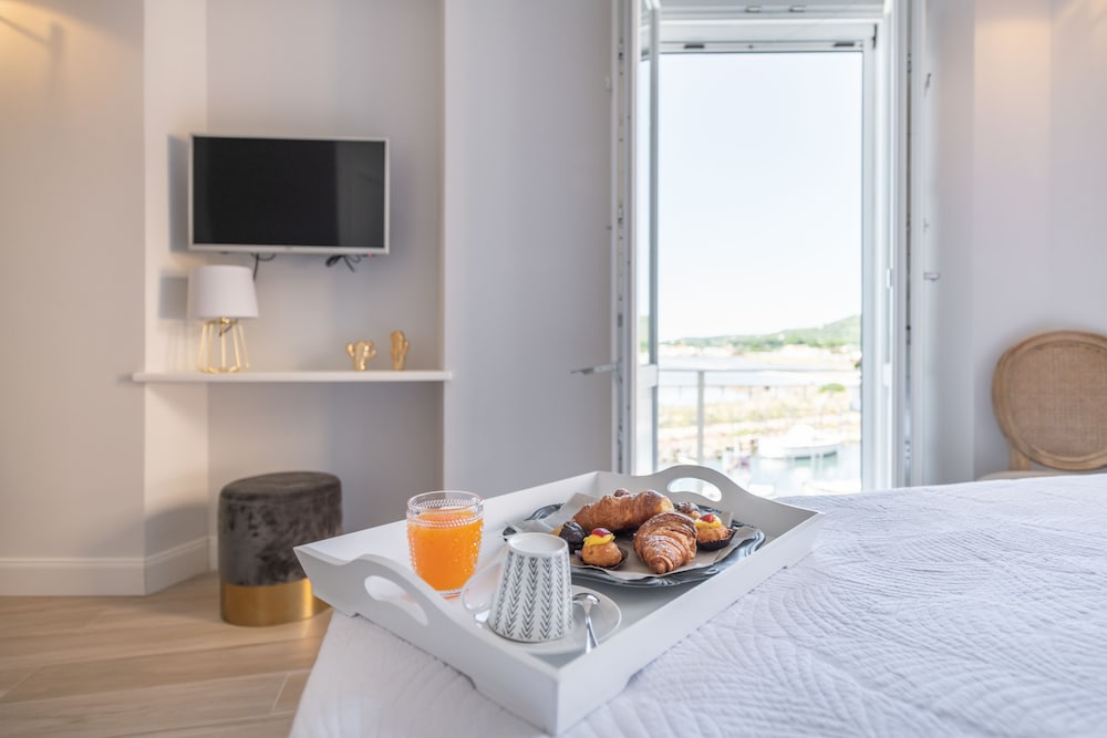 Aquamadre Suites 24/53