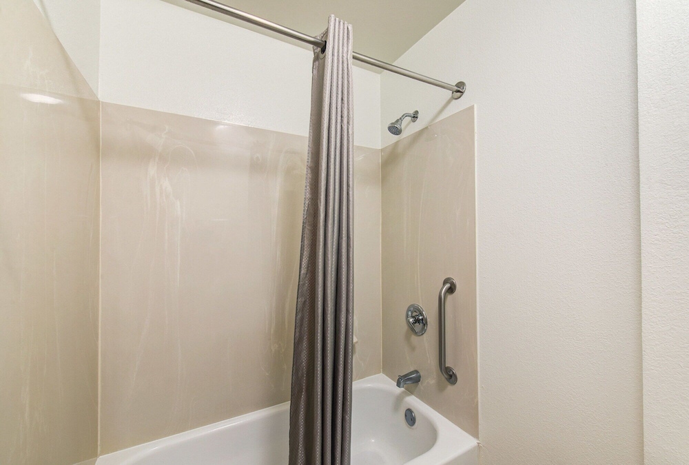 Motel6 Virginia Beach, VA 42/42