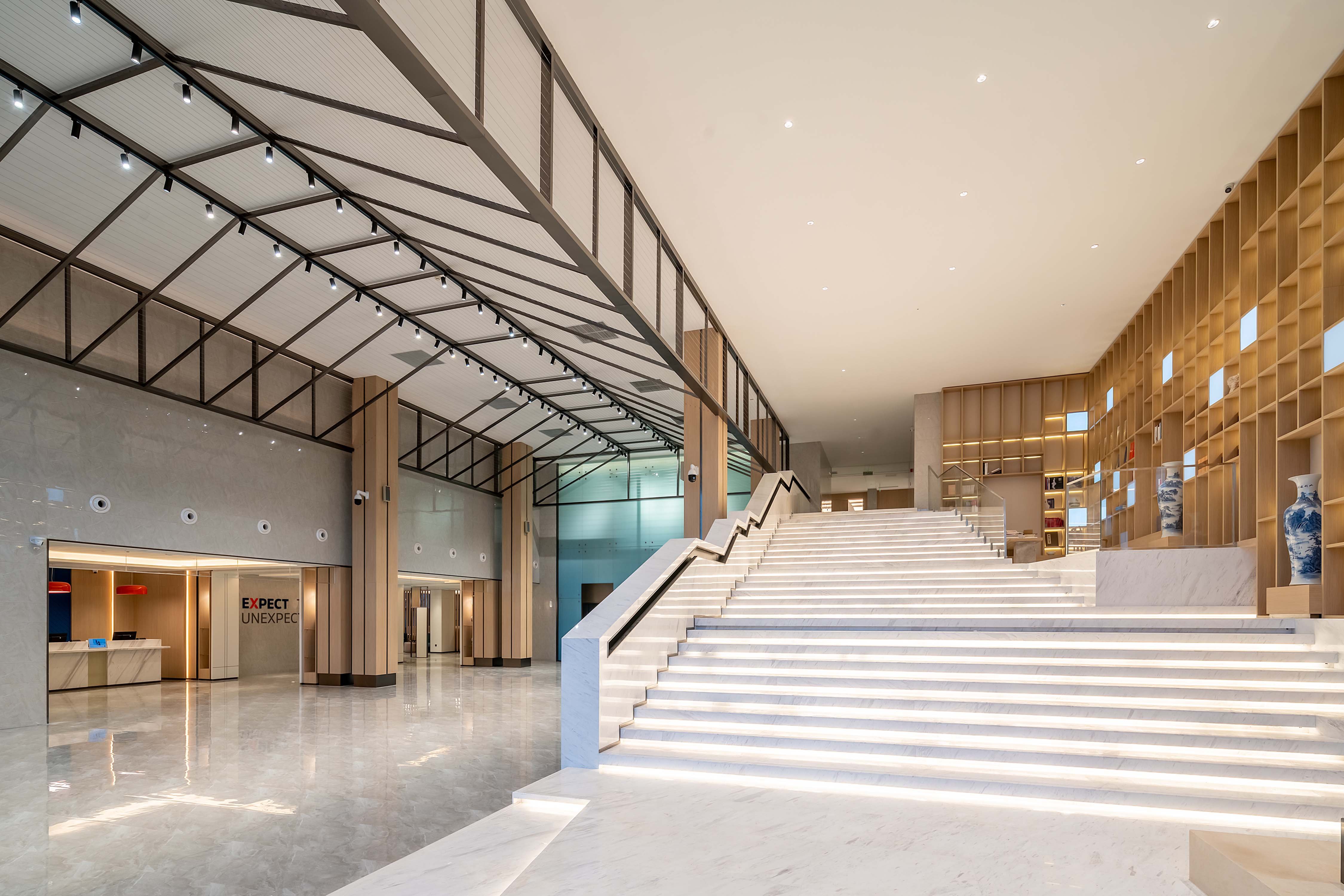 Holiday Inn Express Jinan Airport Zone 11/42