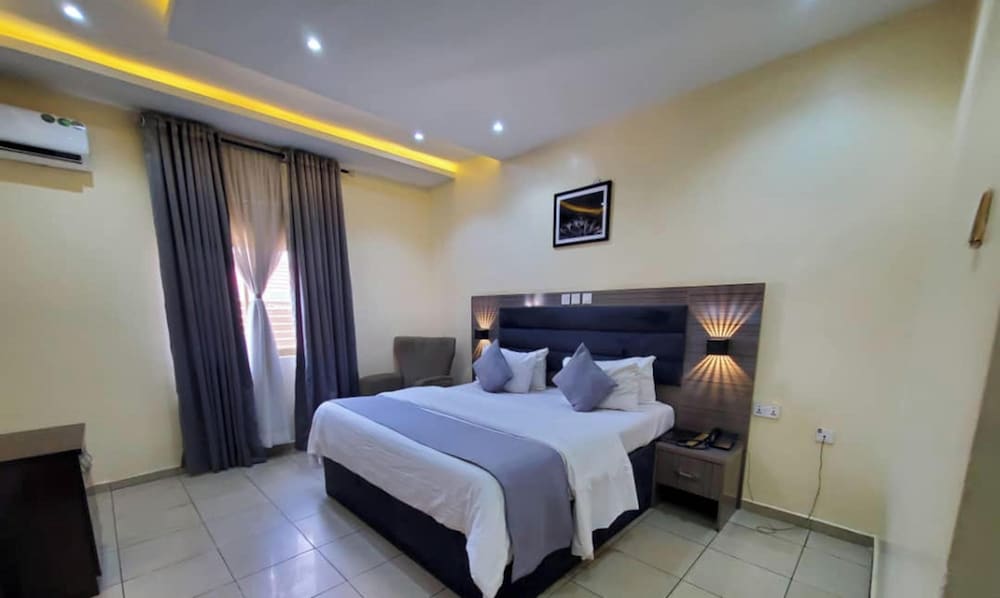 Gold Value Hotels 17/47
