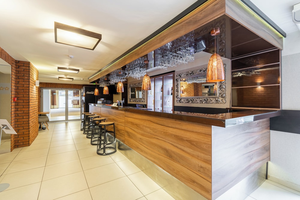 Hotel Diament Zabrze 7/66
