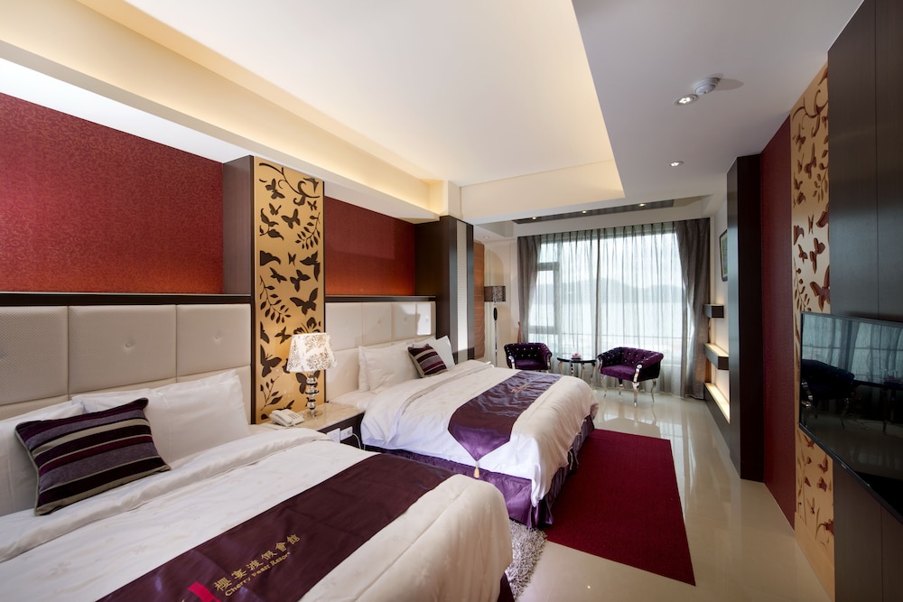 Cherry Feast Resort 20/50