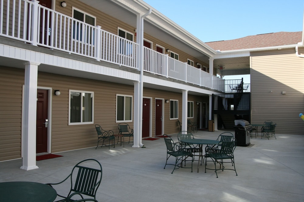 Affordable Suites Fayetteville 34/46
