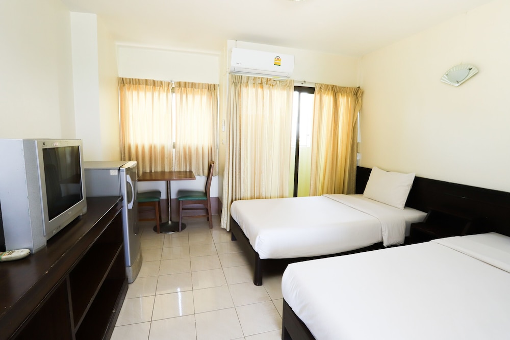 Mont Talay Hotel 5/18